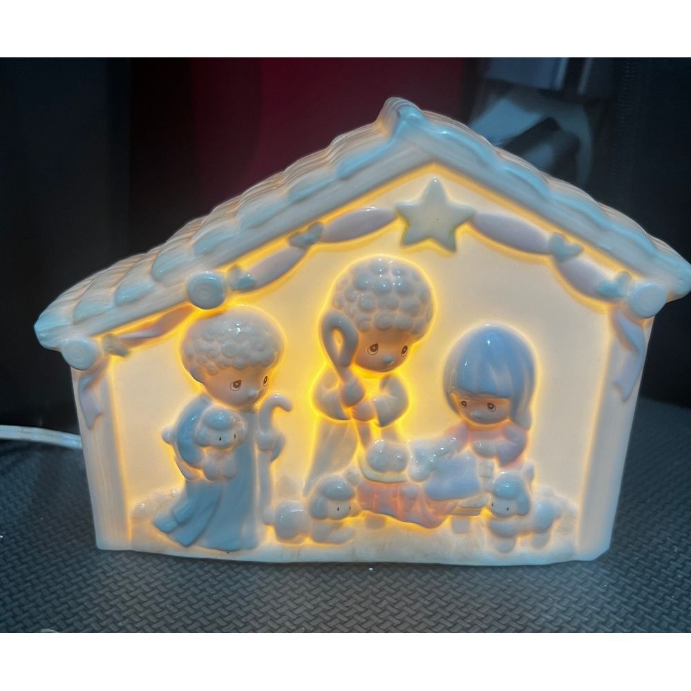 Precious Moments 1992 Porcelain‎ Nightlight Nativity Scene Night Light Christmas